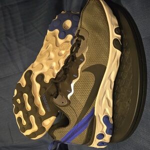 Nike React Sneakers